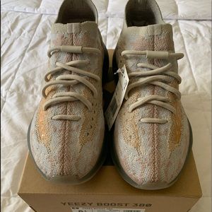 Yeezy boost 380
